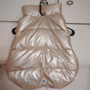 Luxurious Cream Bedding Cover